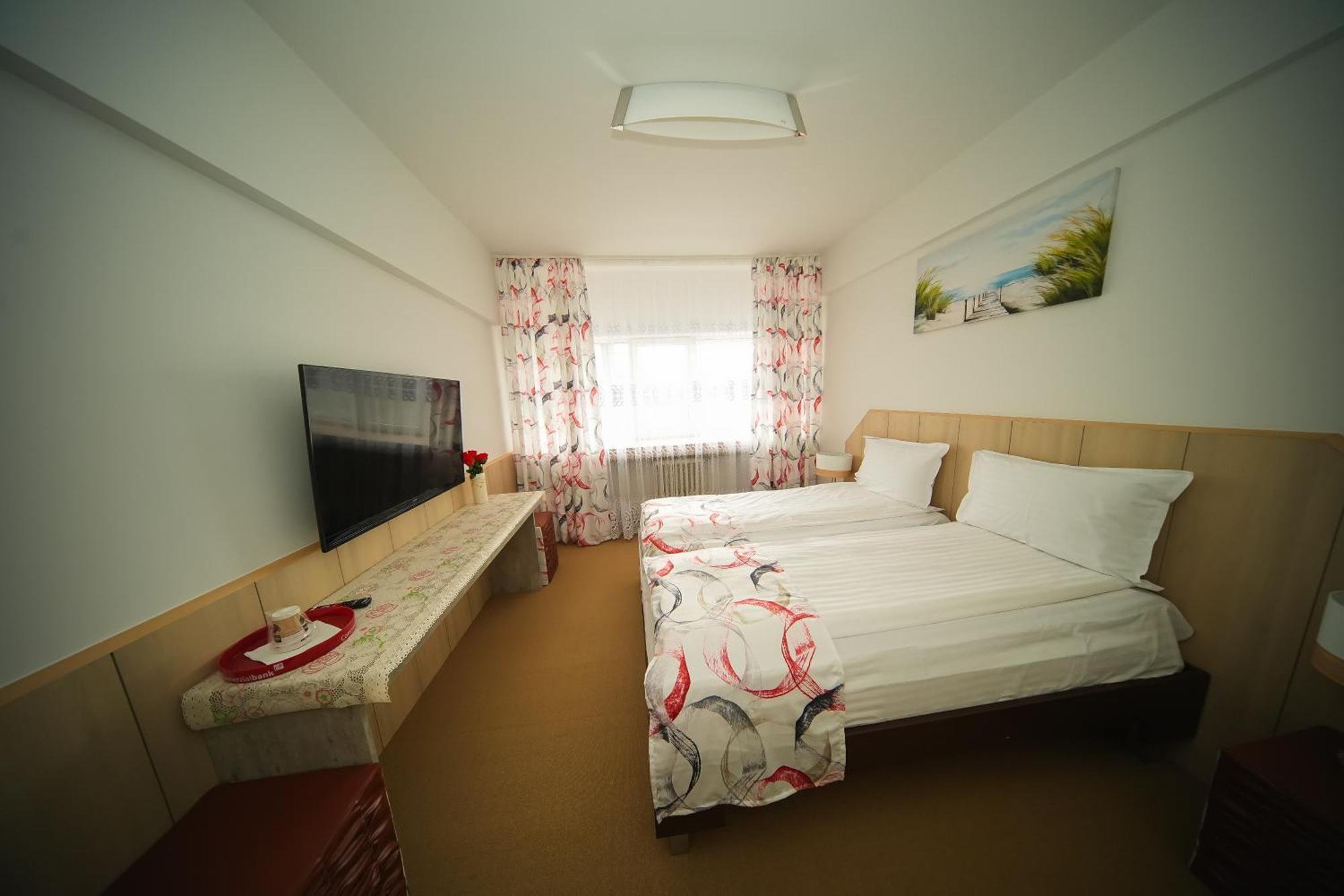 Hotel Bucovina Suceava Exterior foto